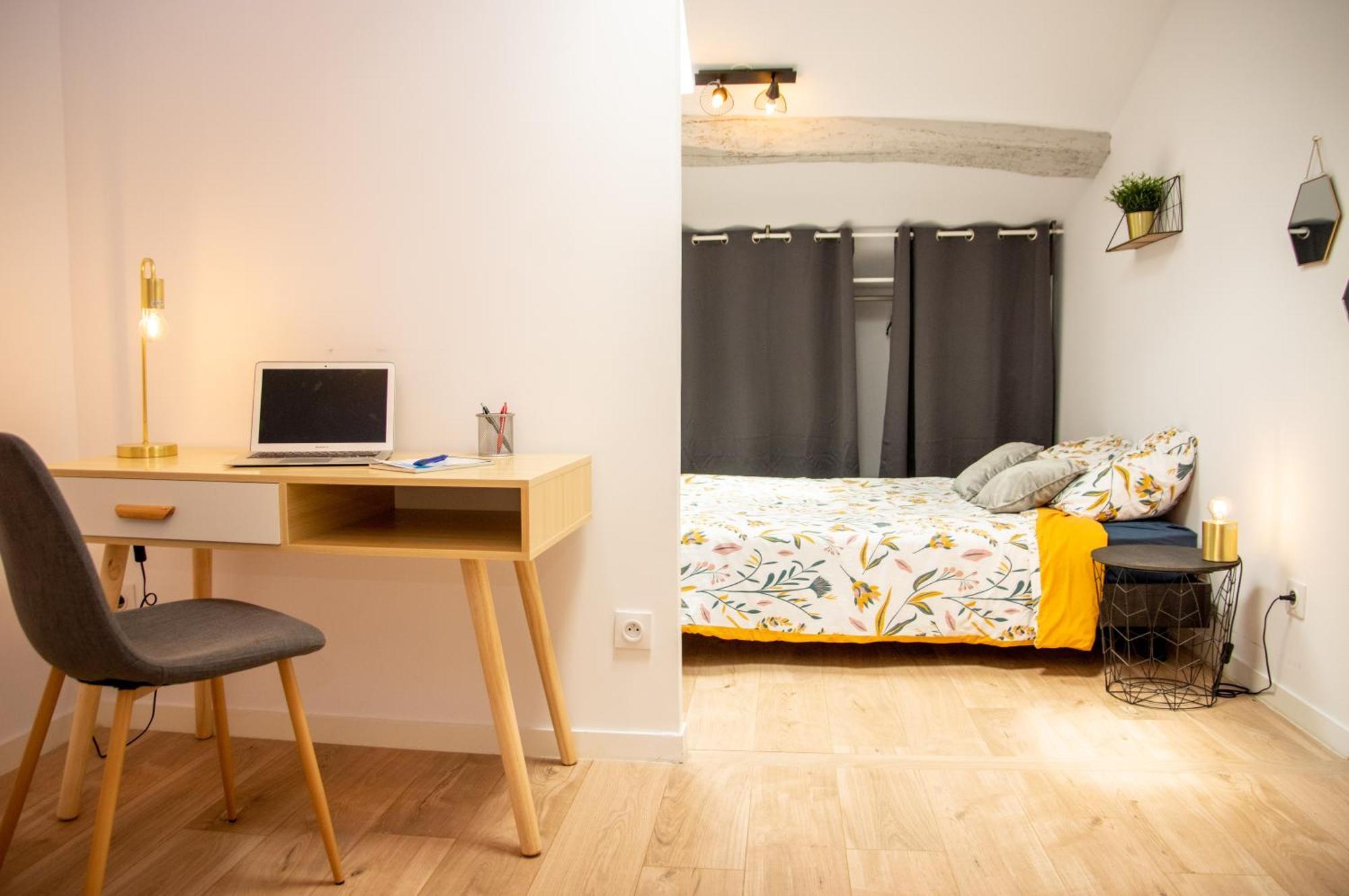 Appartement Duplex Cocoon - 10 Min De Blaye - 20 Min Cnpe - Wifi - Tv Hd à Saint-Seurin-de-Cursac Extérieur photo